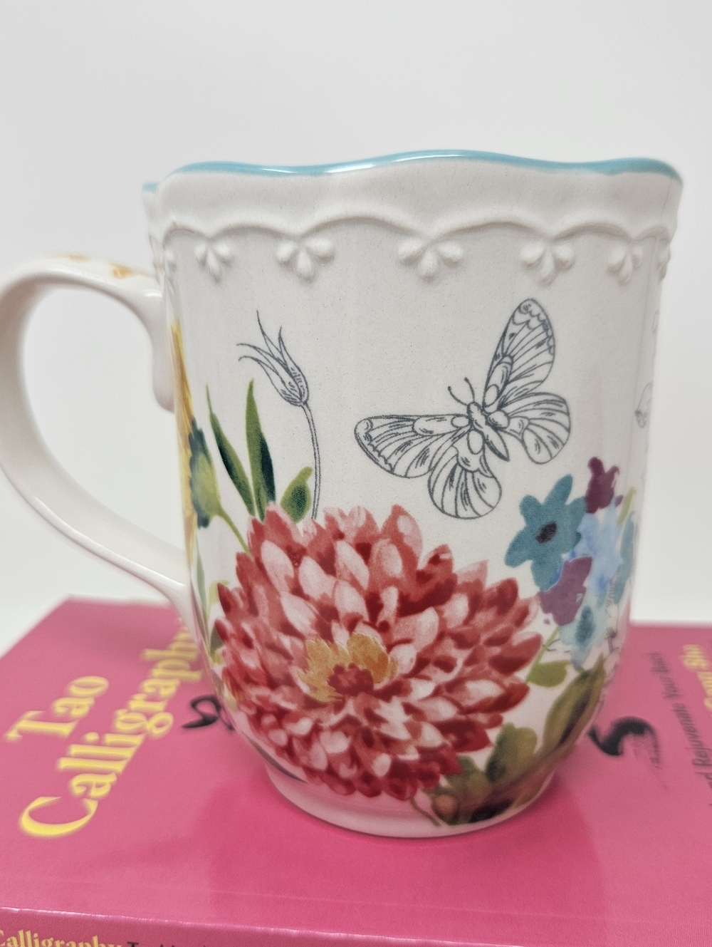 Pioneer Woman Coffee Mug Blooming Bouquet Butterfly Floral 18 Oz